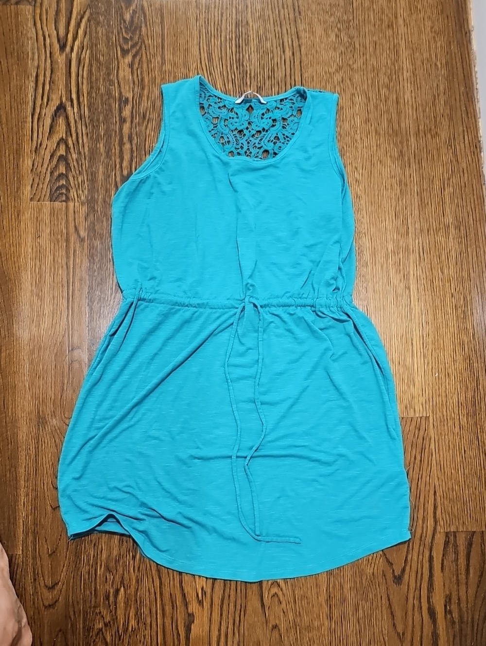 Adrienne Vittadini Teal Crochet Lace Tank